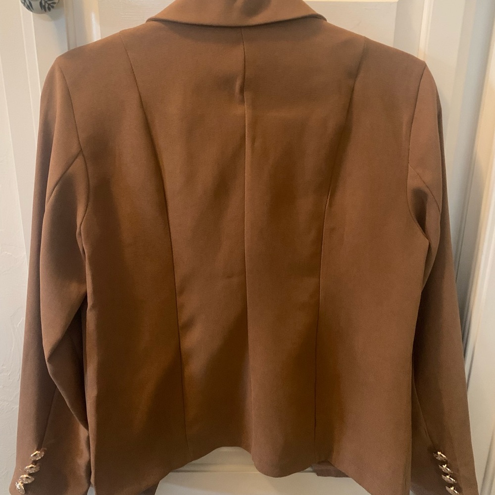 Blazer - Picture 2 of 2